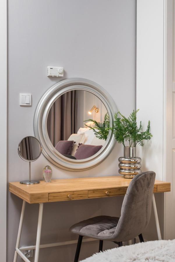 Wielopole17 Miro Apartment With Ac 크라쿠프 외부 사진