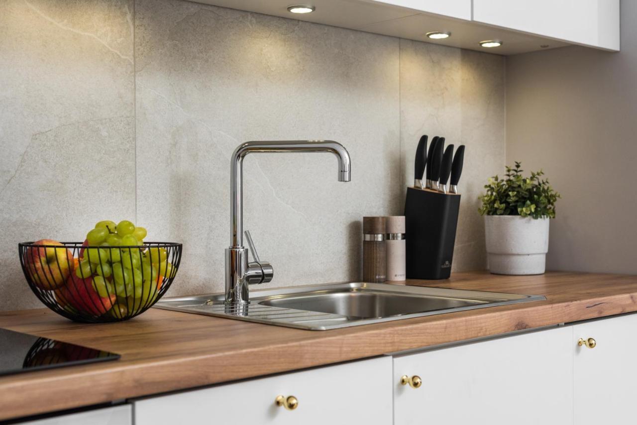 Wielopole17 Miro Apartment With Ac 크라쿠프 외부 사진